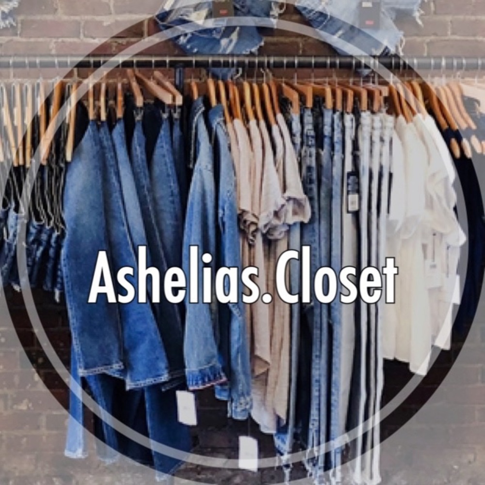 Welcome to Ashelia’s Closet